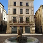 L'amphitheatre Hotell 3*