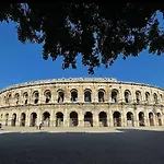 De L'amphithéâtre Hotel Nimes