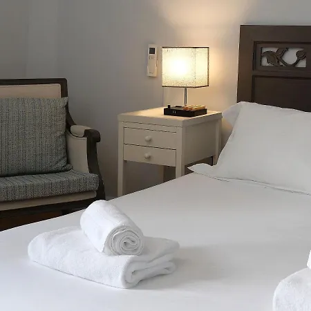 De L'amphitheatre Hotel 3*