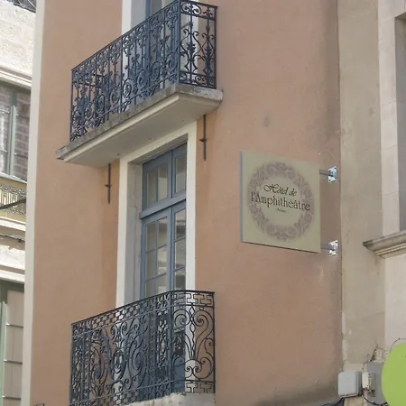 De L'amphitheatre Hotel