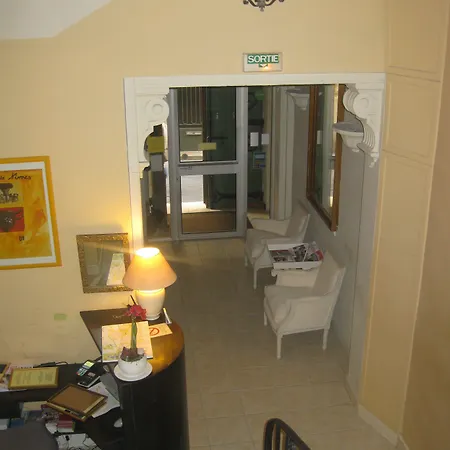 De L'amphitheatre Hotel Nîmes