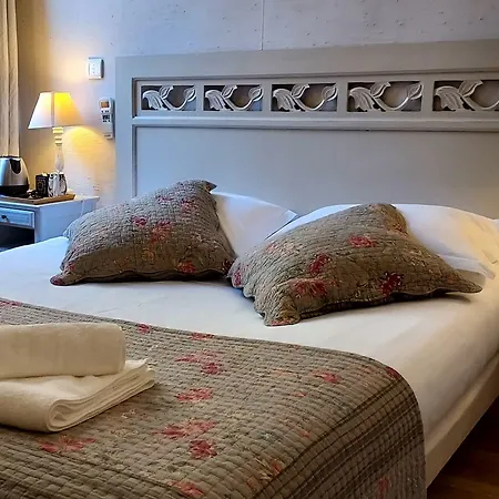 De L'amphitheatre Hotel